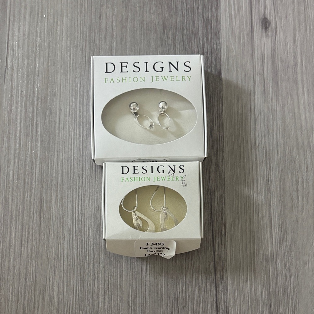 Silver Earrings Set